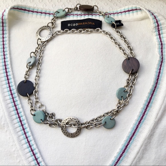 BCBGMaxAzria cute preppy cardigan!! 🥀 - Picture 3 of 6